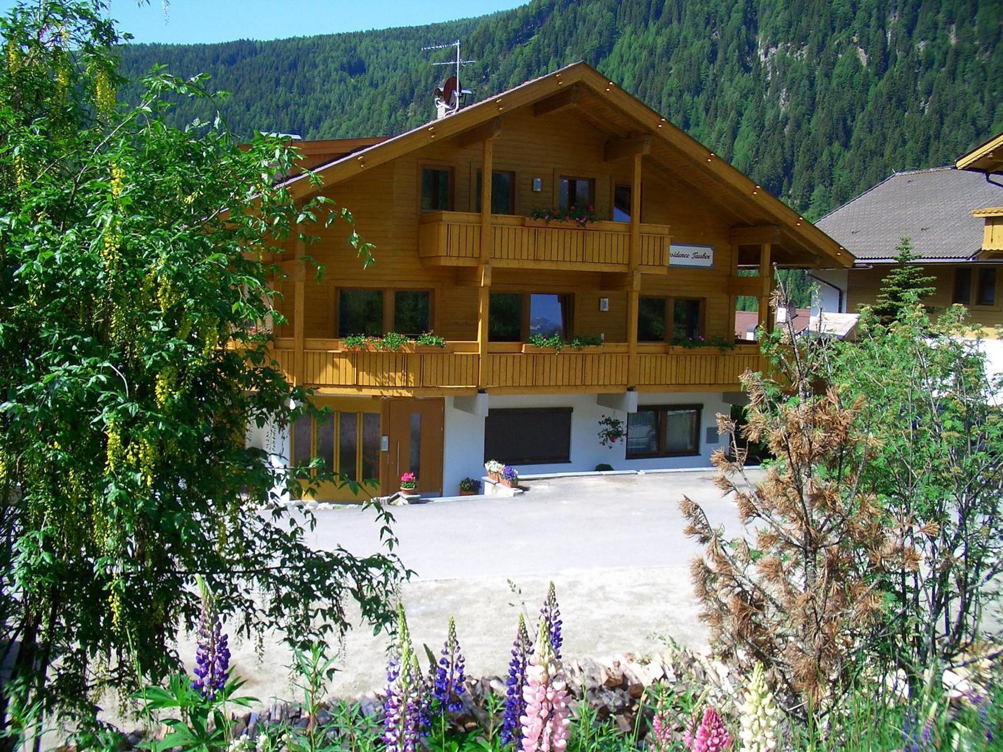Residence Tauber Вальес Экстерьер фото